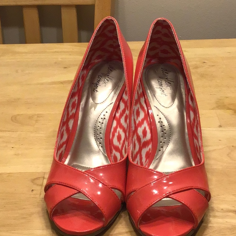 Shoe